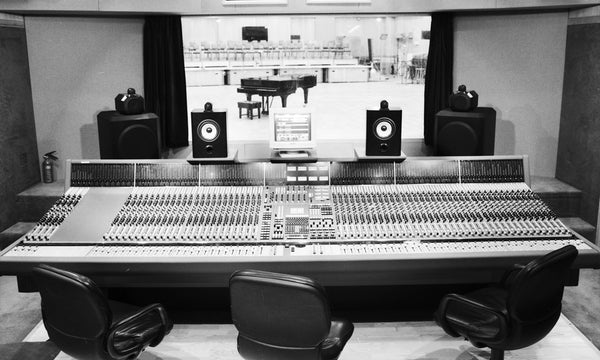 Abbey-Road-Studios-GettyImages-85092585-HEADER