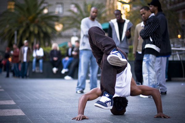 B-boy Breakdance HEADER