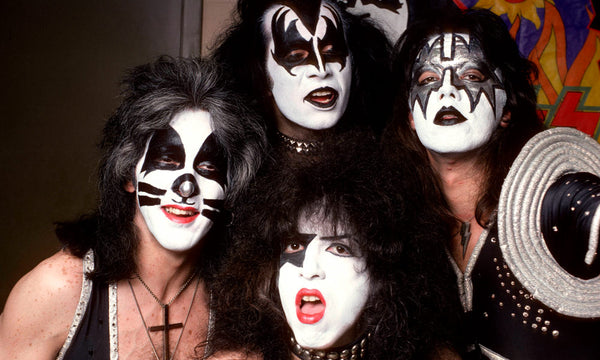 Kiss-GettyImages-84857483-HEADER