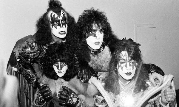 Kiss-sGettyImages-852015176-HEADER