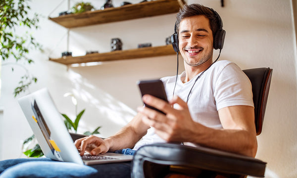 Streaming-GettyImages-1093930192-HEADER