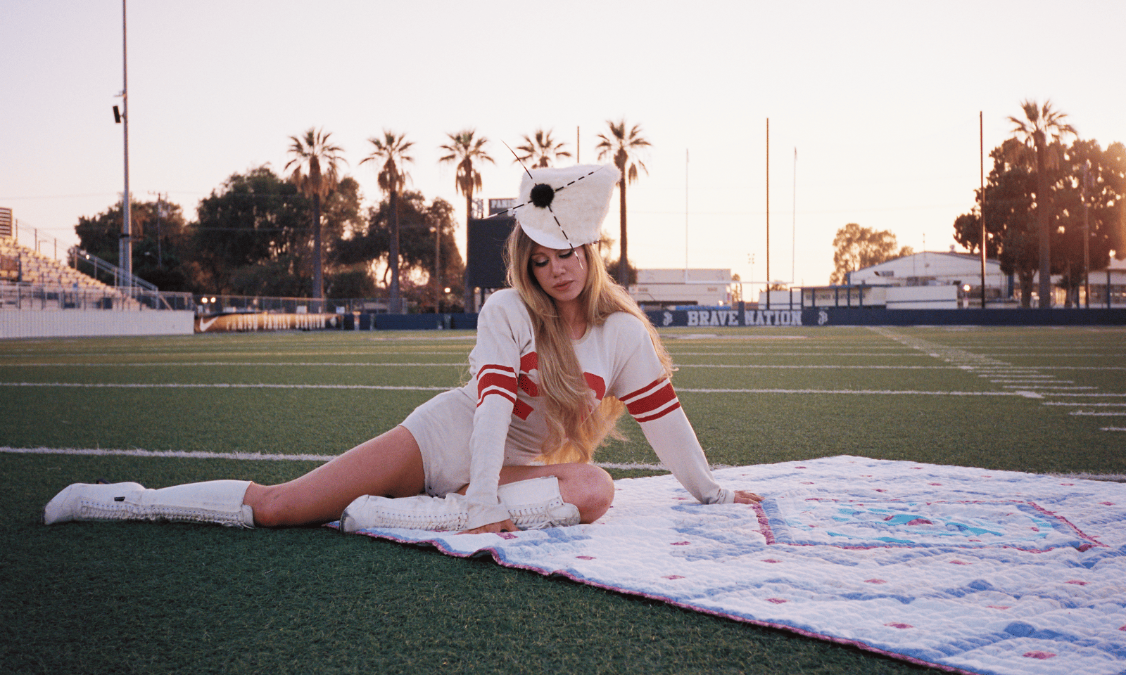 Slayyyter klingt ungewöhnlich soft auf neuer Single Brand News Chanel$