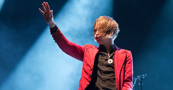 Dennis Lyxzén von Refused auf der Bühne