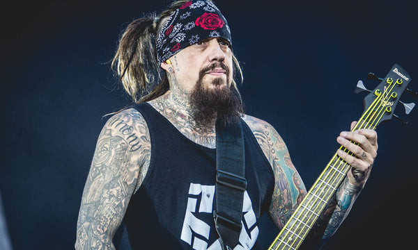 Fieldy von Korn auf der Bühne