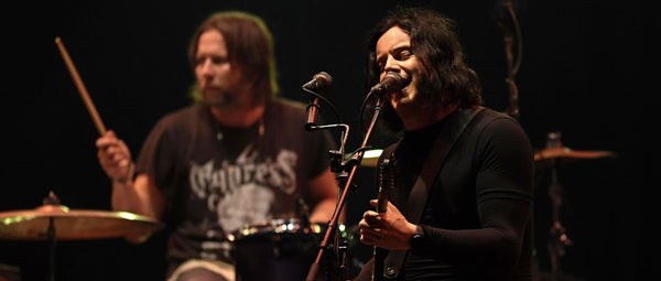Raconteurs