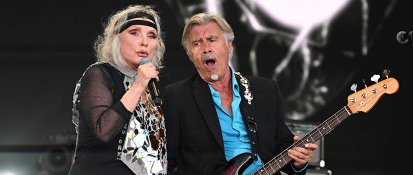 Debbie Harry und Glen Matlock von Blondie live