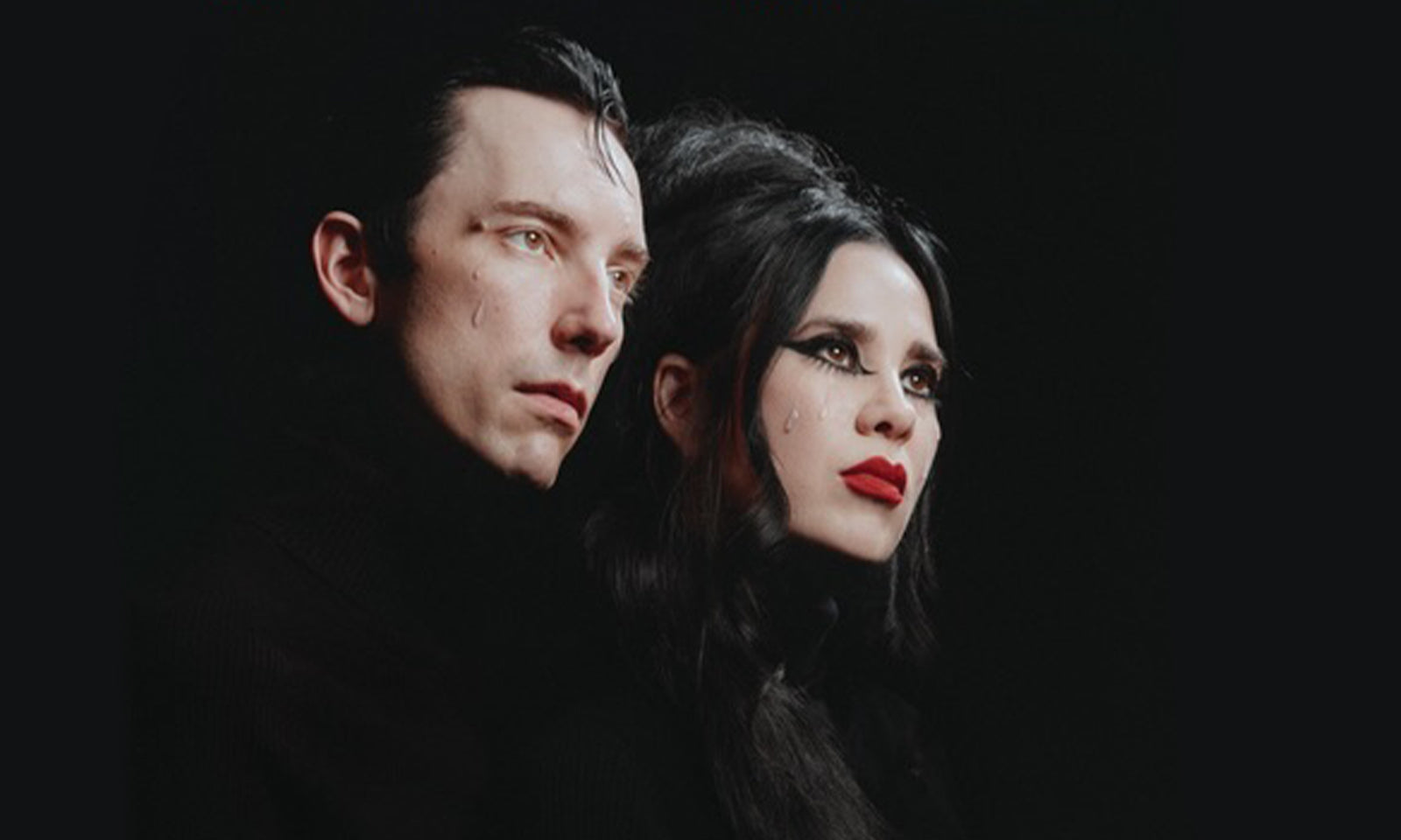 Das Foto zeigt die Band Twin Temple