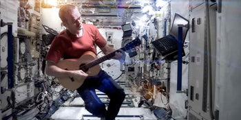 Chris_Hadfield_2011