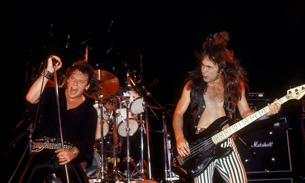 Paul Di’Anno und Steve Harris auf der Bühne