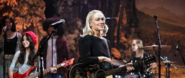 Phoebe Bridgers auf der Bühne