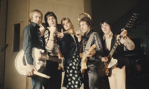 Das Foto zeigt Paul McCartney und die Wings