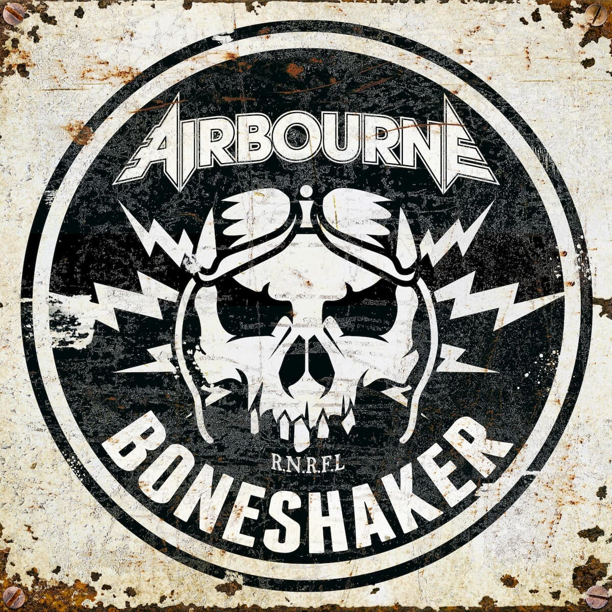 https://images.bravado.de/prod/product-assets/product-asset-data/airbourne/airbourne/products/130723/web/292146/image-thumb__292146__3000x3000_original/Airbourne-Boneshaker-CD-Album-130723-292146.35a15af4.jpg