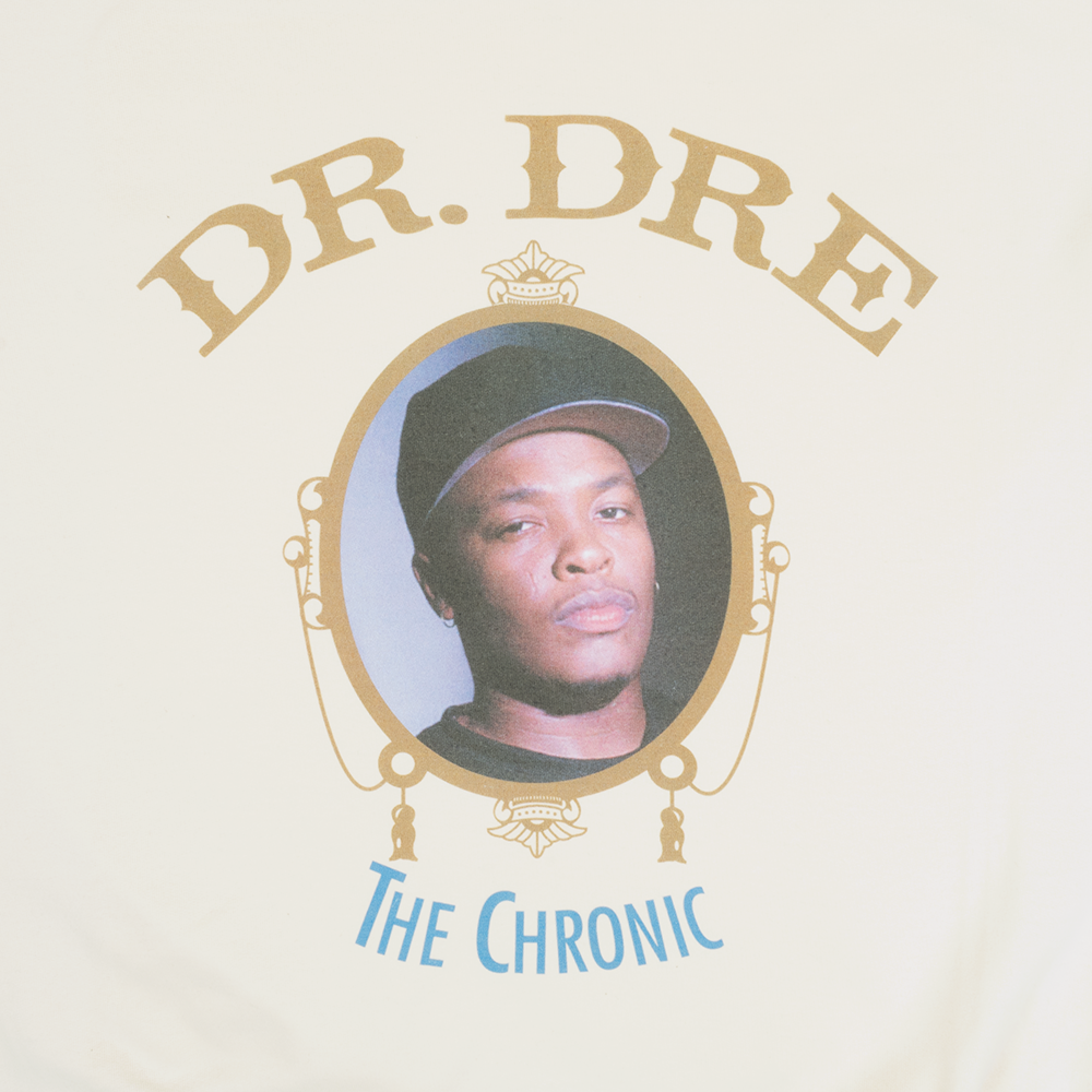 https://images.bravado.de/prod/product-assets/product-asset-data/dr-dre/dr-dre/products/501195/web/369734/image-thumb__369734__3000x3000_original/Dr-Dre-The-Chronic-Longsleeves-natur-501195-369734.d16ee100.png