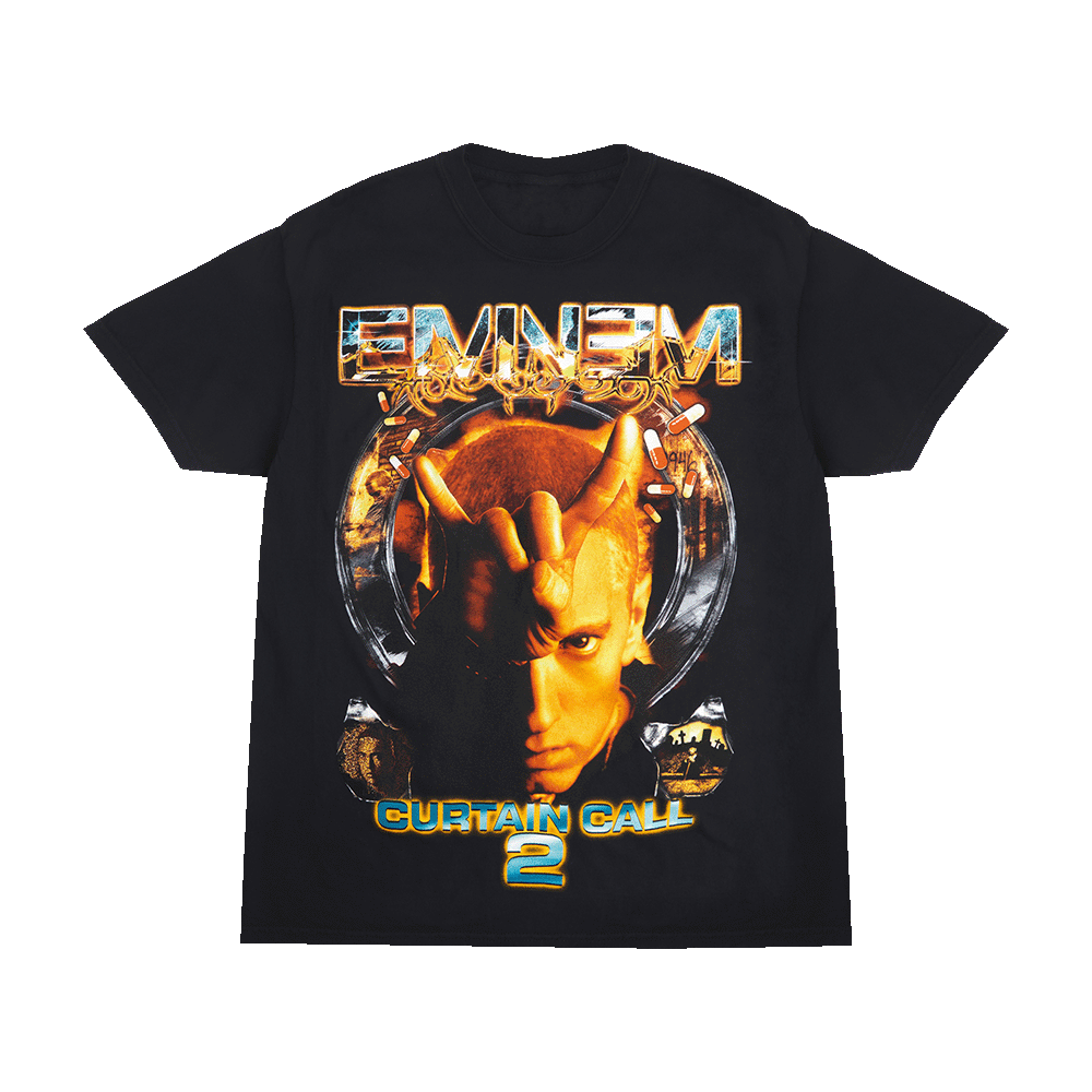 https://images.bravado.de/prod/product-assets/product-asset-data/eminem/eminem-d2c-tt/products/143284/319961/image-thumb__319961__3000x3000_original/Eminem_Curtain-Call-2_CD-HORNS-T-Shirt-Bundle_s143284_o505051_a319961_v11953410.9026571a.png