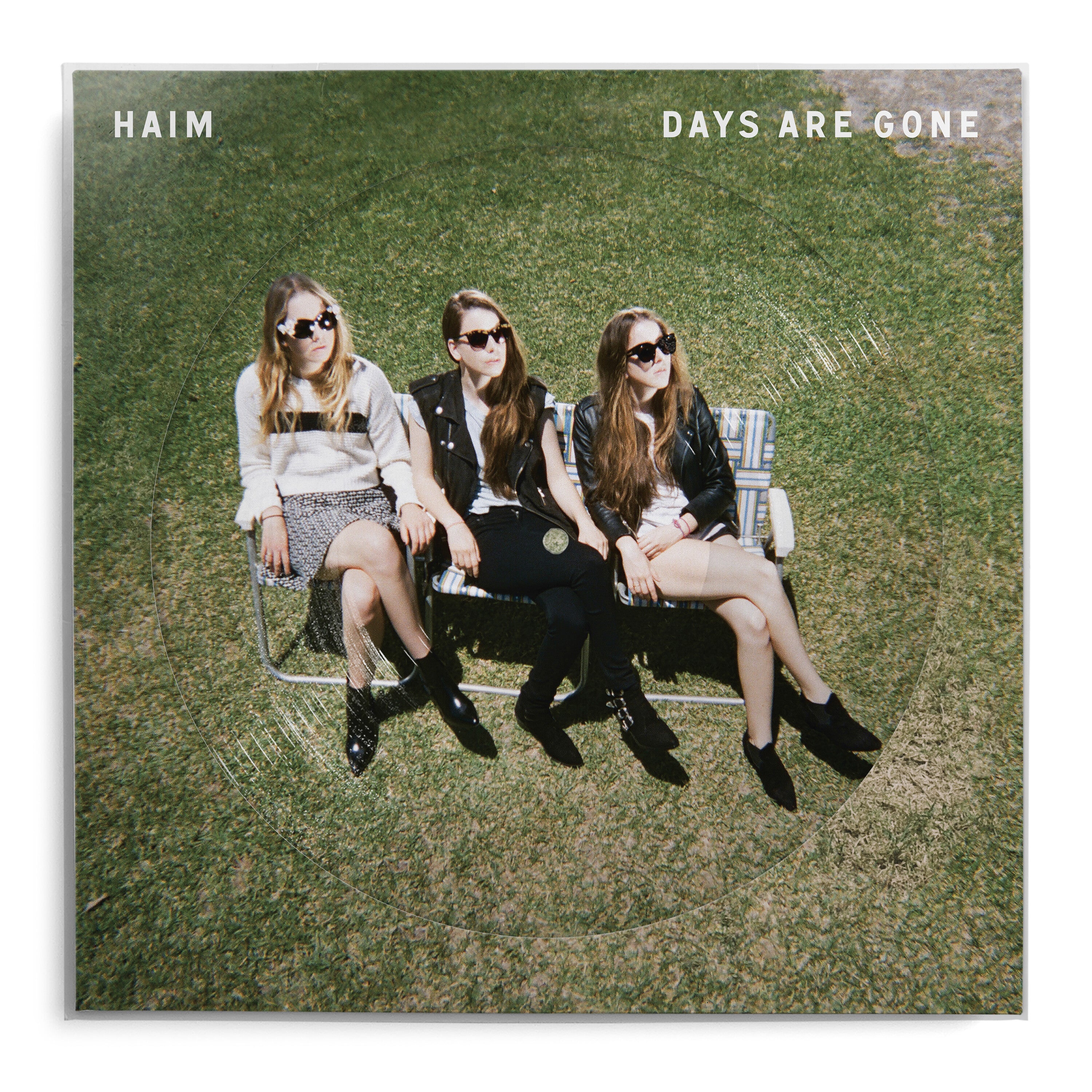 https://images.bravado.de/prod/product-assets/haim/haim/products/504059/web/393103/image-thumb__393103__3000x3000_original/HAIM-Days-Are-Gone-Vinyl-Album-504059-393103.df4d660e.jpg