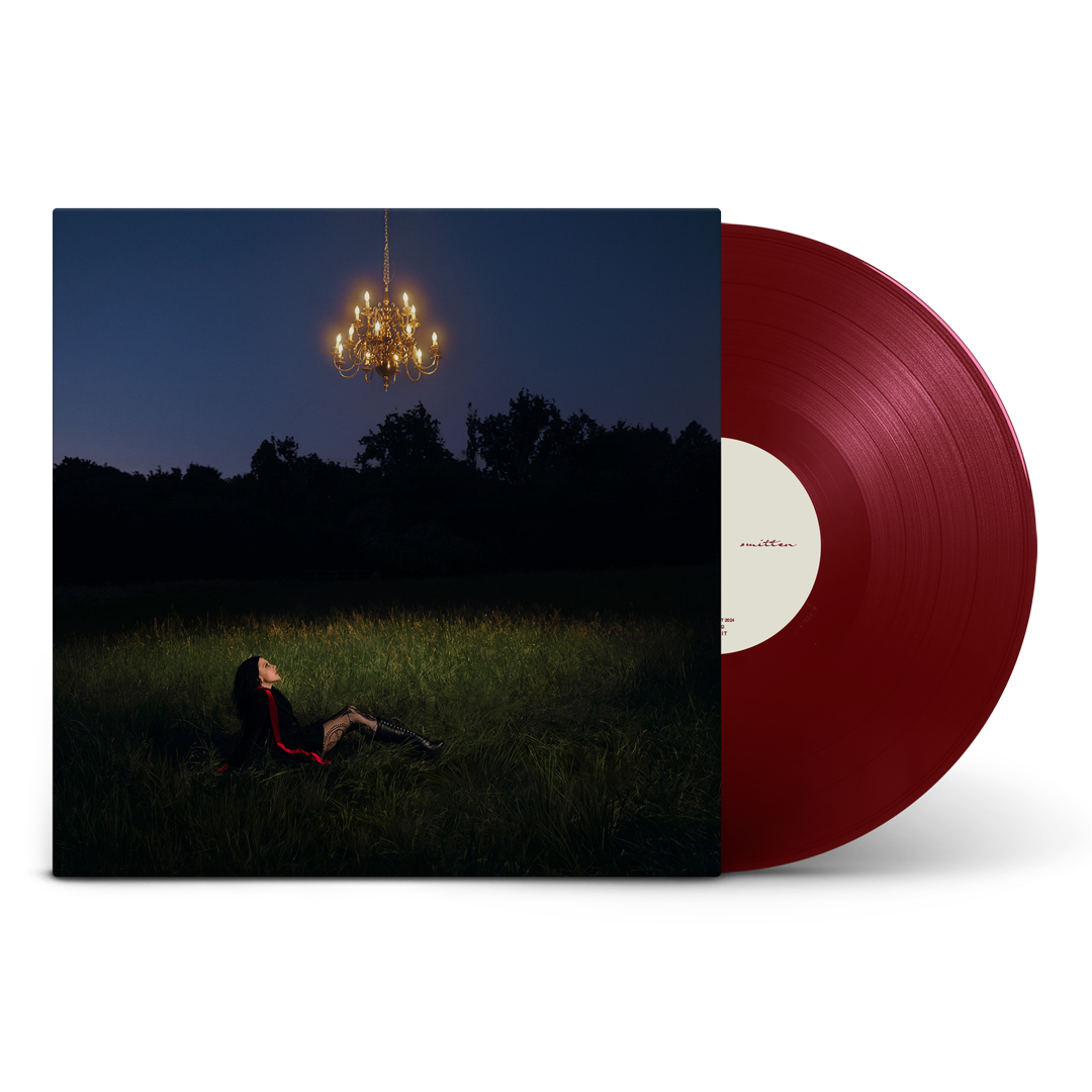 https://images.bravado.de/prod/product-assets/pale-waves/pale-waves/products/508608/web/449970/image-thumb__449970__3000x3000_original/Pale-Waves-Smitten-Vinyl-Album-508608-449970.1dc25534.png