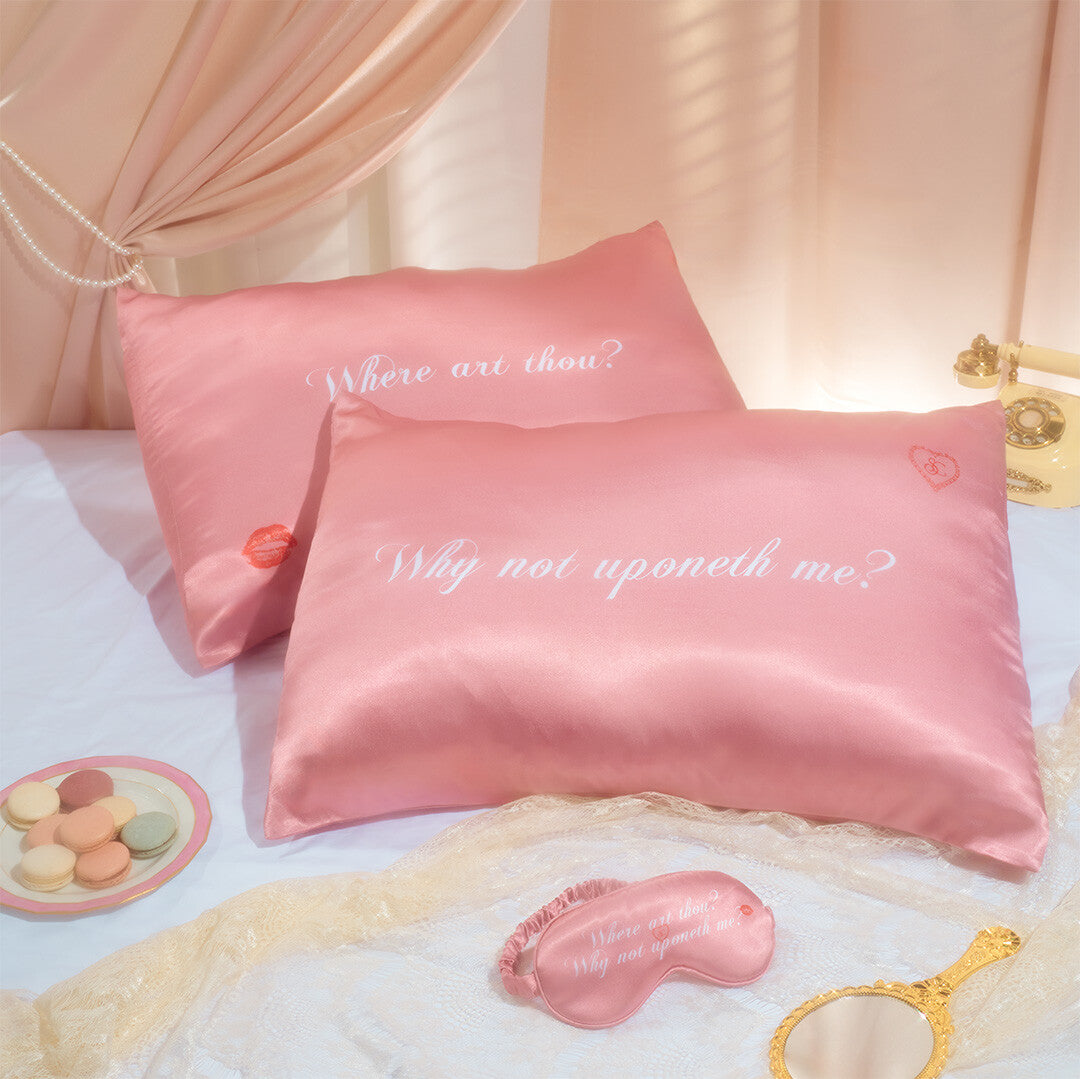 Sabrina Carpenter Bed Chem Sleep Kit Kissenbezüge & Schlafmaske 388519