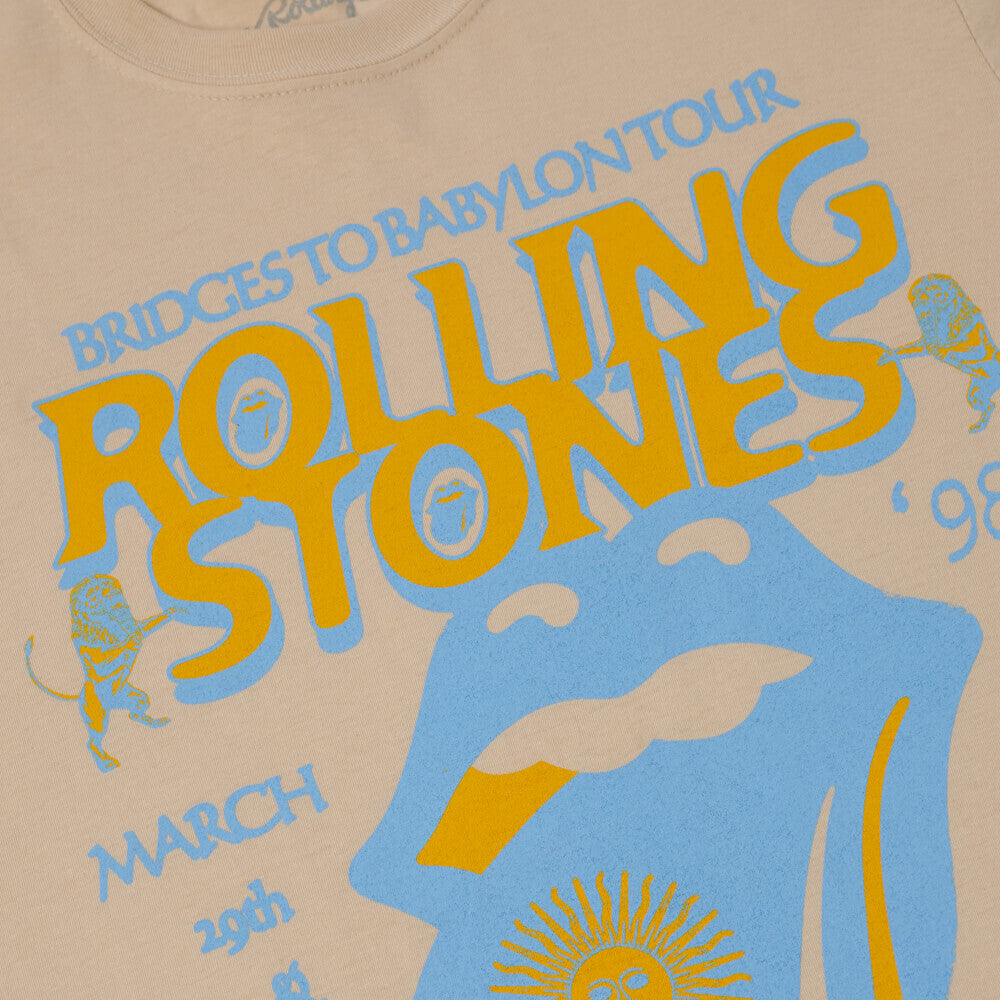 https://images.bravado.de/prod/product-assets/product-asset-data/rolling-stones-the/the-rolling-stones/products/138452/web/302892/image-thumb__302892__3000x3000_original/The-Rolling-Stones_Bridges-To-Babylon-98-Tour_T-Shirt_s138452_o204905_a302892_v12076699.2c5e908a.jpg